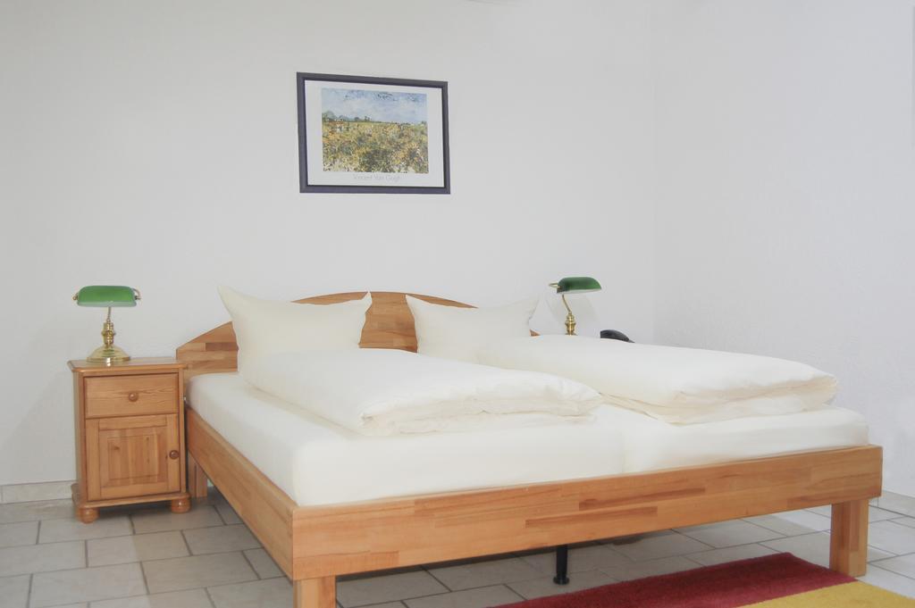 Airport Zeltinger Hof Hotel Kelsterbach Habitación foto