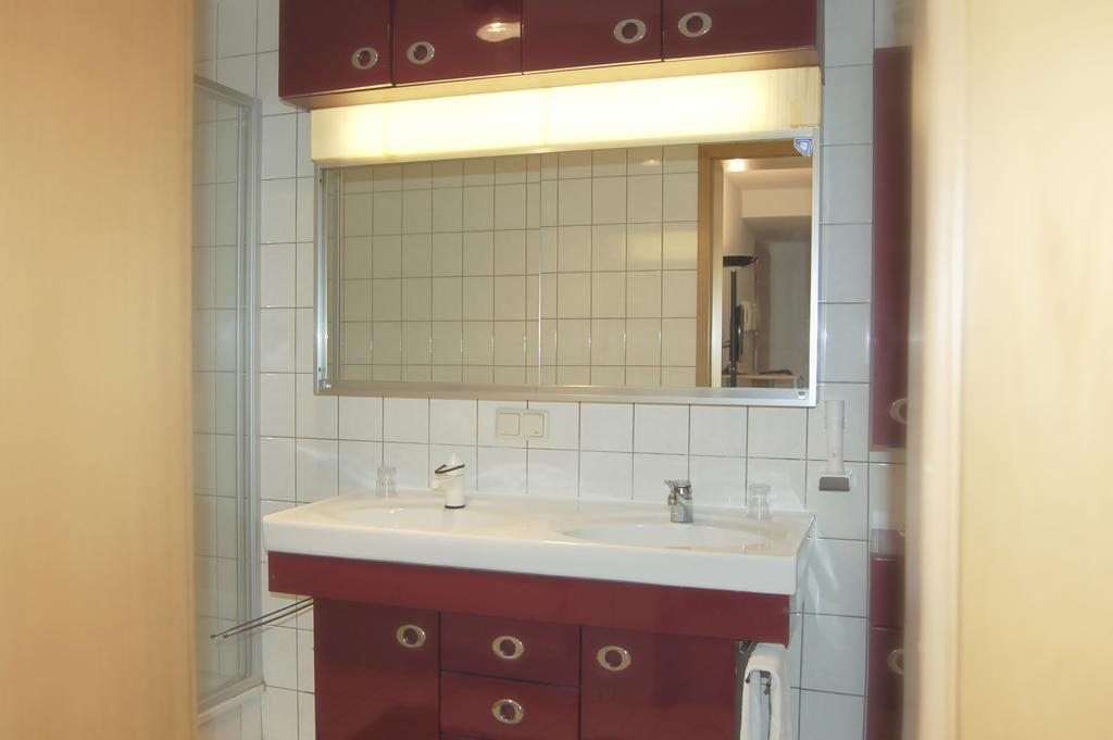 Airport Zeltinger Hof Hotel Kelsterbach Habitación foto